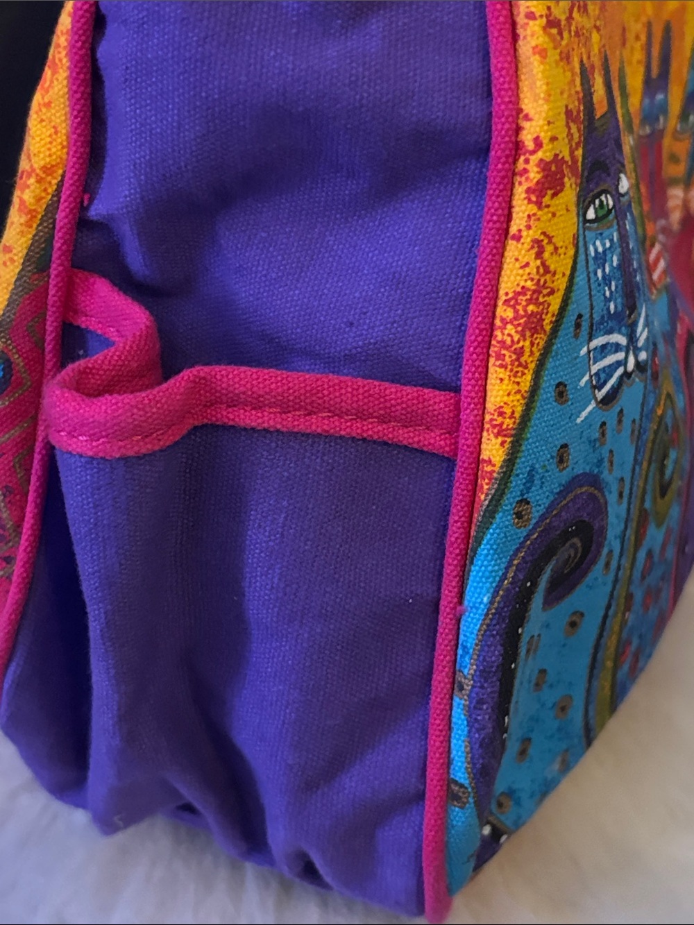 Laurel Burch Multicolor Cat-Print Shoulder Bag - Orange, Purple, Blue, Red - Picture 8 of 13